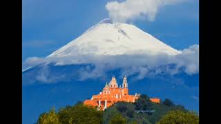 Самые большие вулканы в различных частях света. The largest volcanoes in various parts of the world.